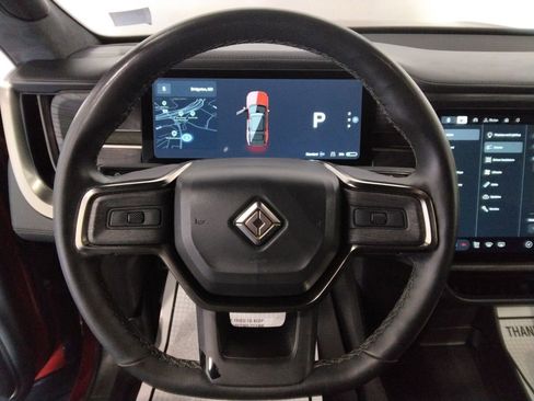 Used 2023 Rivian R1S Launch Edition image 10