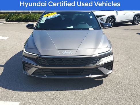 Certified 2025 Hyundai Elantra Sport FWD image 3