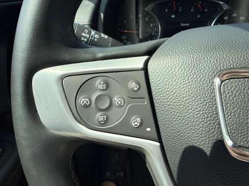 Used 2024 GMC Terrain SLT w/ Tech Package AWD/4WD image 16