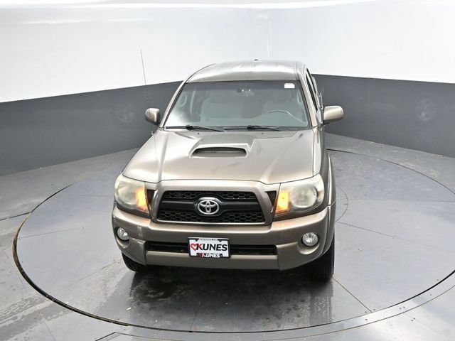 Used 2011 Toyota Tacoma 4x4 Double Cab w/ TRD Sport Pkg w/JBL Audio image 36