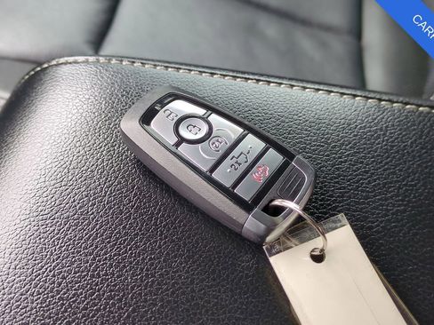 Used 2021 Ford F250 Lariat w/ Tremor Off-Road Package image 39