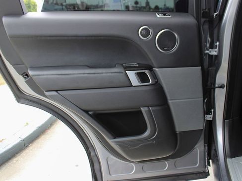 Used 2021 Land Rover Range Rover Sport HSE Silver Edition image 44