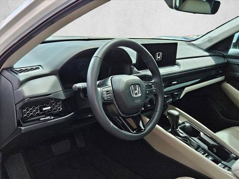 Used 2024 Honda Accord EX-L image 7