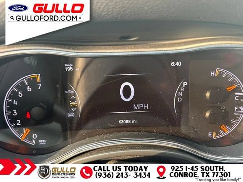 Used 2020 Jeep Grand Cherokee Limited RWD image 10