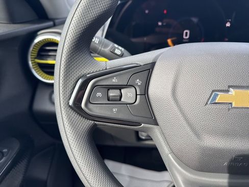 New 2026 Chevrolet Trax LT image 12