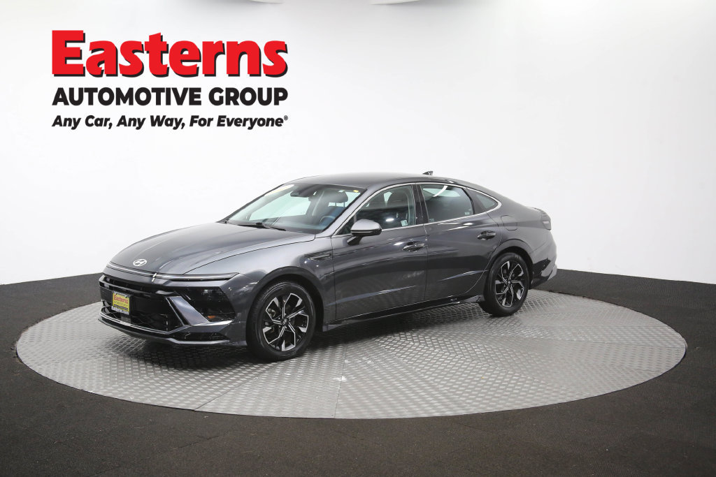 Used 2025 Hyundai Sonata SEL FWD image 59