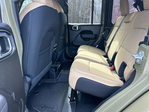 New 2026 Jeep Wrangler Unlimited Sport image 28