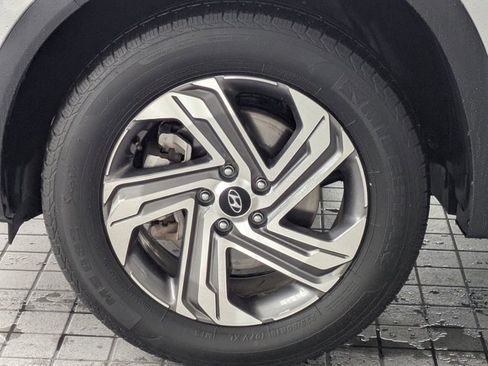 Used 2023 Hyundai Santa Fe SEL image 13