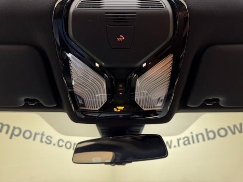 Used 2023 BMW 230i Coupe w/ Premium Package image 19