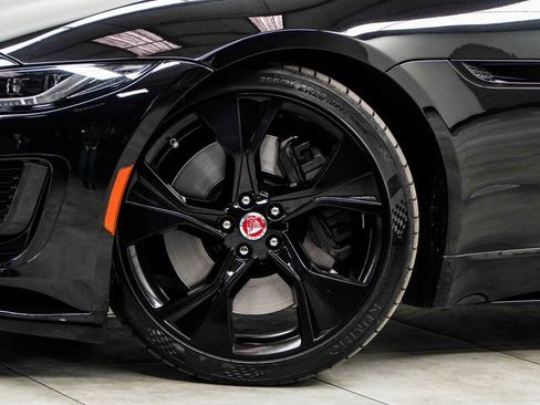 Used 2021 Jaguar F-TYPE R-Dynamic image 4