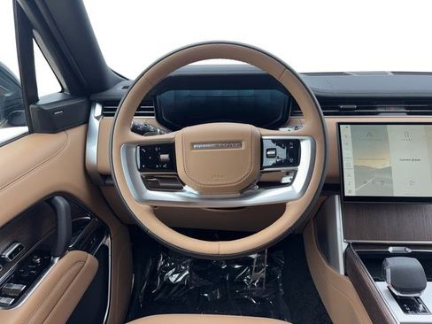 New 2026 Land Rover Range Rover Long Wheelbase SE AWD/4WD image 15