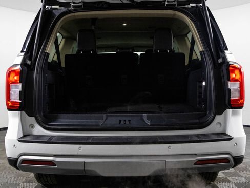 Used 2024 Ford Expedition Max XLT image 34