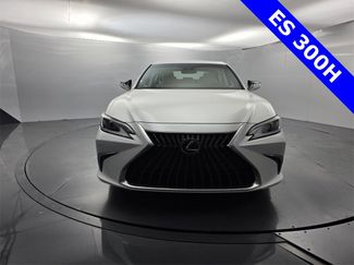 Used 2025 Lexus ES 300h w/ Premium Package video 2