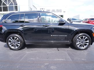 Certified 2023 Jeep Grand Cherokee Overland w/ Luxury Tech Group IV AWD/4WD video 2