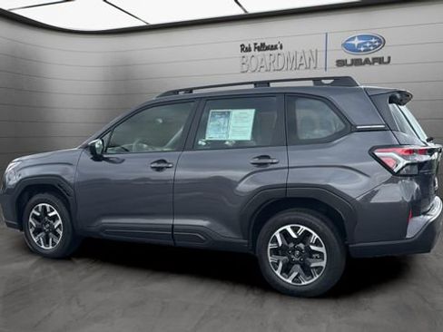 Certified 2025 Subaru Forester image 9