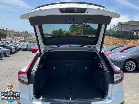 Used 2023 Volvo C40 P8 Recharge Plus w/ Protection Package Premier AWD/4WD image 9