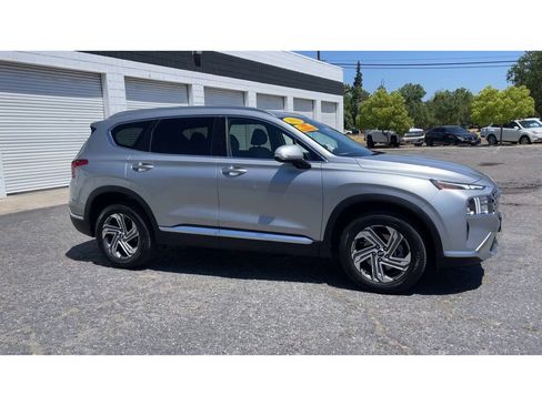 Used 2022 Hyundai Santa Fe SEL w/ Convenience Package image 4