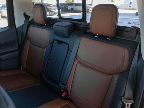 Used 2024 Ford Maverick Lariat w/ FX4 Off-Road Package image 32