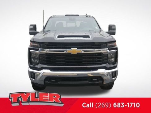New 2026 Chevrolet Silverado 2500 LT w/ All Star Edition AWD/4WD image 2