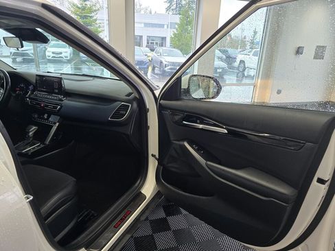 Used 2023 Kia Seltos Nightfall Edition image 42