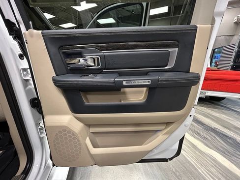 Used 2018 RAM 3500 Laramie Longhorn AWD/4WD image 45