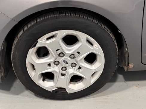 Used 2011 Ford Fusion SE w/ 201A Rapid Spec Order Code image 30