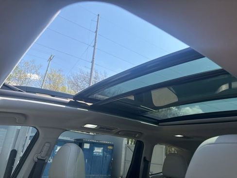 Used 2021 Subaru Ascent Limited w/ Technology Package image 41