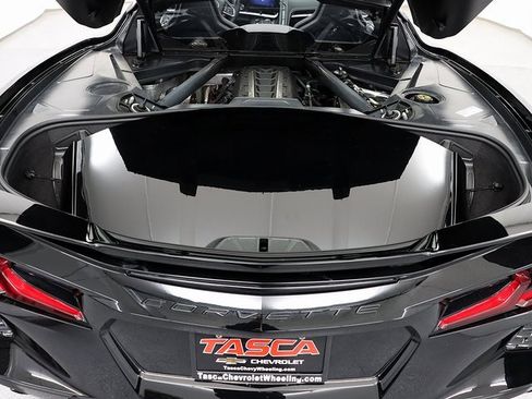 Used 2023 Chevrolet Corvette Stingray w/ Z51 Performance Package image 25