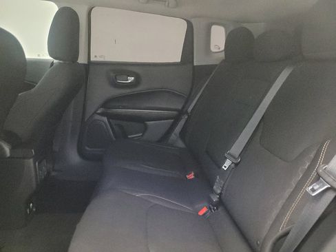 Used 2018 Jeep Compass Sport w/ Tech Group AWD/4WD image 18