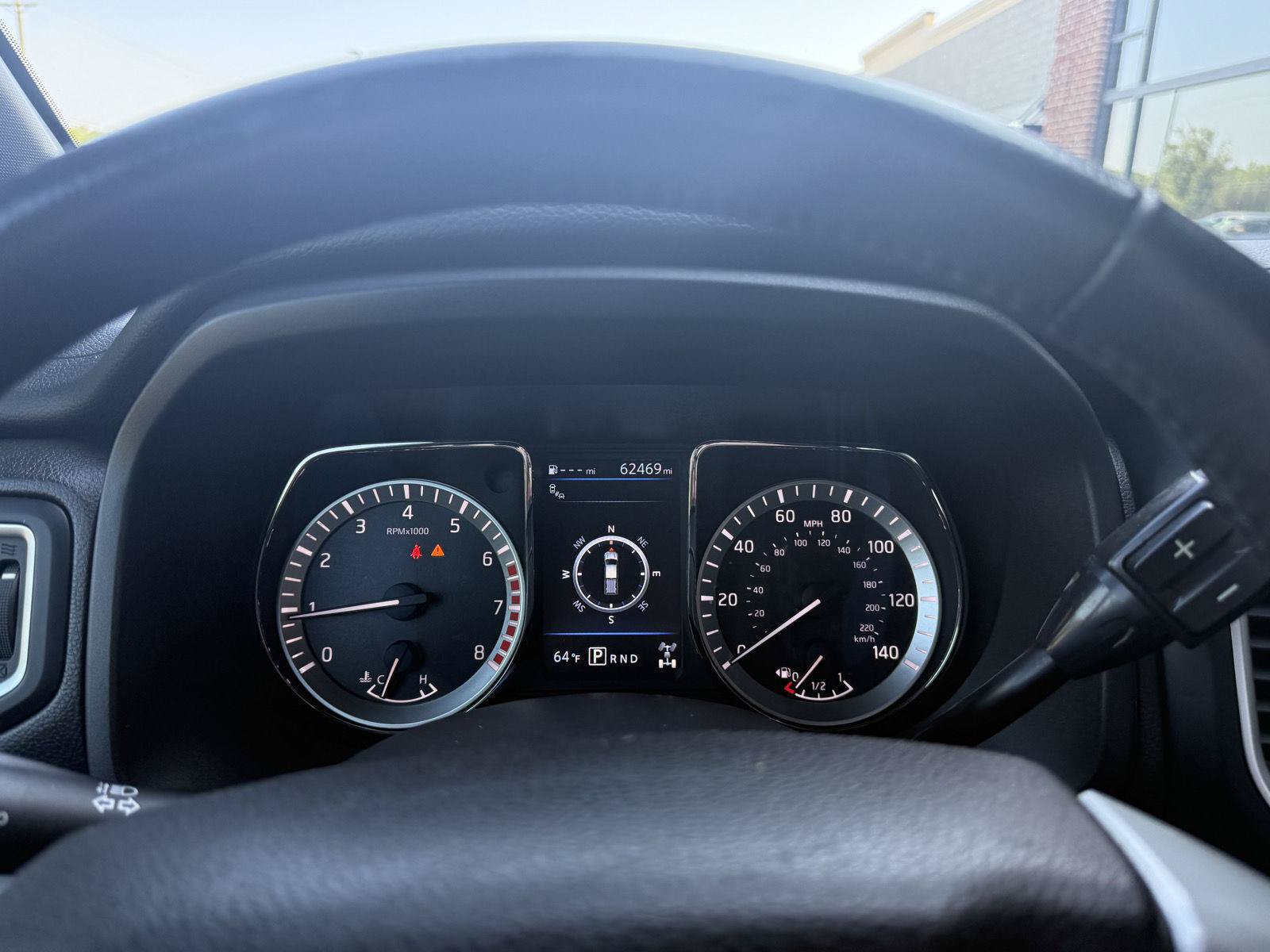 Used 2019 Nissan Titan SV w/ SV Convenience Package AWD/4WD image 13