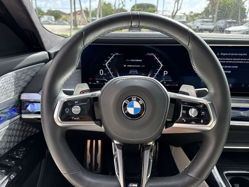 Used 2023 BMW 760i xDrive image 48