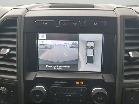 Used 2019 Ford F250 XL w/ STX Appearance Package image 44