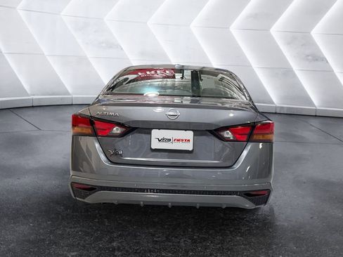 Used 2025 Nissan Altima 2.5 S image 5