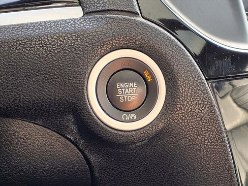 Used 2017 Chrysler 300 S w/ 300S Premium Group image 21