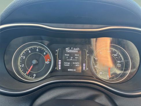 Used 2021 Jeep Cherokee Latitude w/ Safety Group image 16