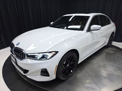 Used 2025 BMW 330i xDrive Sedan w/ Premium Package AWD/4WD image 50