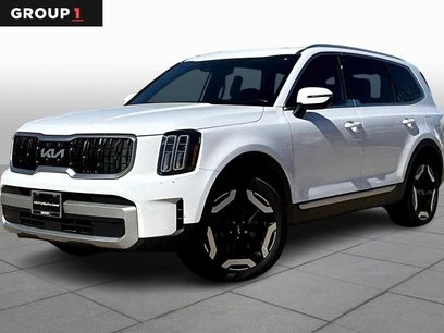 Used 2024 Kia Telluride EX w/ EX Captain's Chair Package
