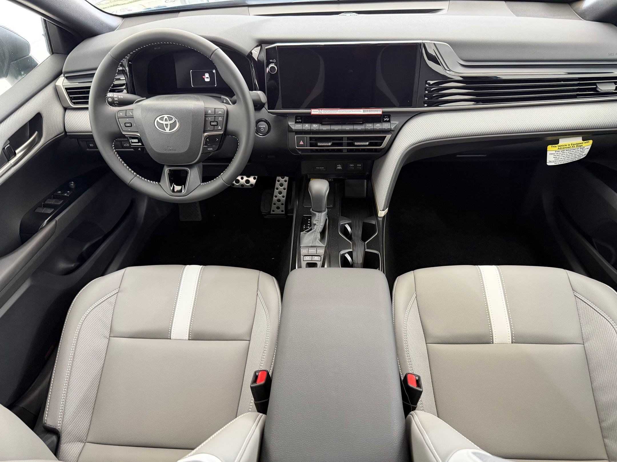 Used 2026 Toyota Camry SE w/ Multimedia Upgrade Package FWD image 16