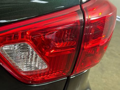 Used 2020 Nissan Pathfinder Platinum w/ Cargo Package image 35