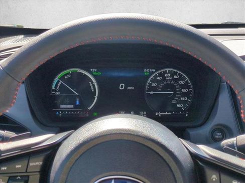 Used 2026 Subaru Crosstrek 2.5i Limited w/ Crosstrek Mirror Package AWD/4WD image 11