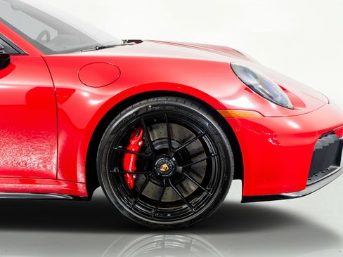 Used 2026 Porsche 911 Targa 4 GTS w/ Premium Package image 6