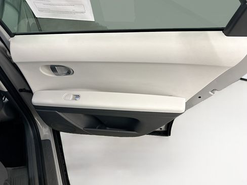 Used 2024 Hyundai Ioniq 5 SEL image 31