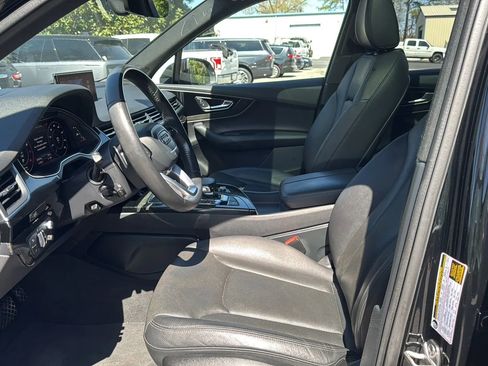 Used 2017 Audi Q7 3.0T Prestige image 10