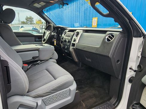 Used 2013 Ford F150 XLT w/ Trailer Tow Pkg image 16