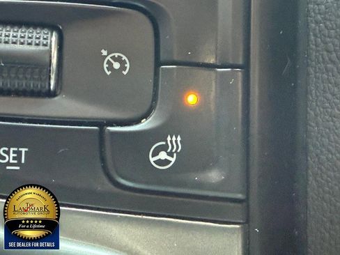 Used 2022 Chevrolet Silverado 1500 RST image 15