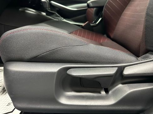 Used 2025 Toyota Corolla SE w/ SE Premium Package image 13