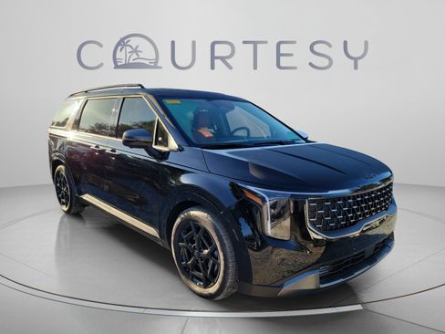 New 2027 Kia Carnival SX w/ Dark Edition Package FWD image 4