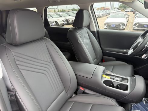 Used 2026 Hyundai Palisade SEL FWD image 7