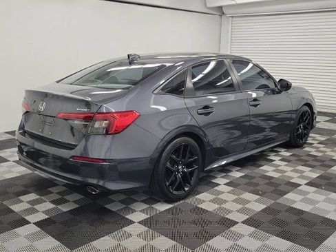 Used 2022 Honda Civic Sport image 6