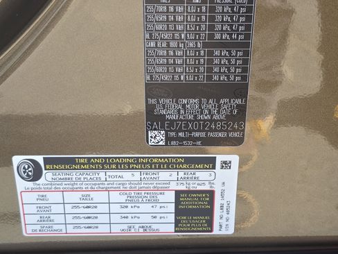 New 2026 Land Rover Defender 110 S image 34